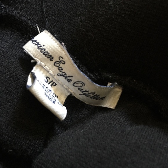 American Eagle Frilly Skirt - Picture 3 of 3